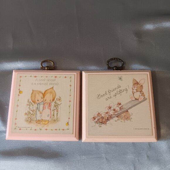 Betsey Clark VTG Hallmark Wooden Wall Plaques 1972 1979 Friendship Mice Bunny - Picture 2 of 6